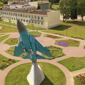 Памятник Самолету Миг-23